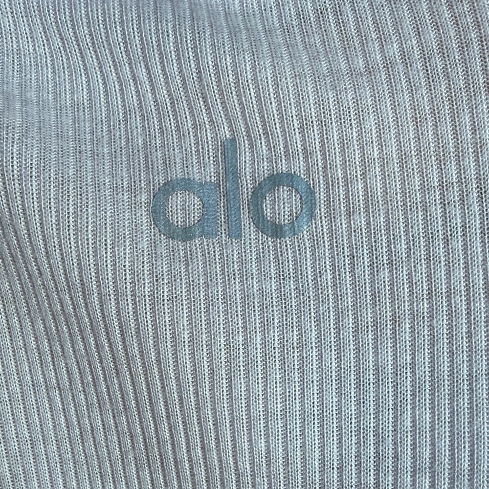 ALO Ribbed Tank Top - Lavender - Picture 3 of 4